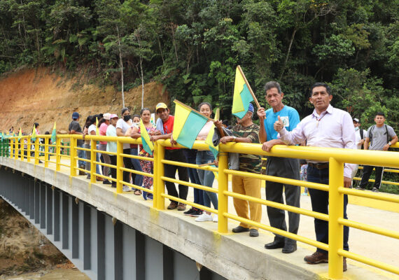 Boletín N° 0082, Entrega del puente sobre el río Rosa de Oro