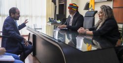 Reunión de trabajo con el Instituto Nacional de Economía Popular