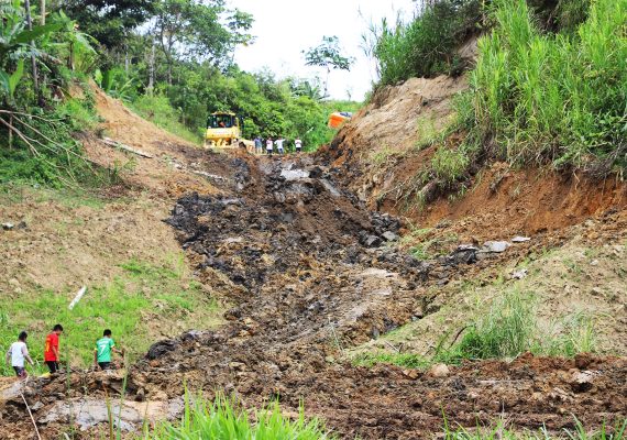 BOLETÍN Nº0016 construcción de la vía El Arenal a Kampanak Entsa