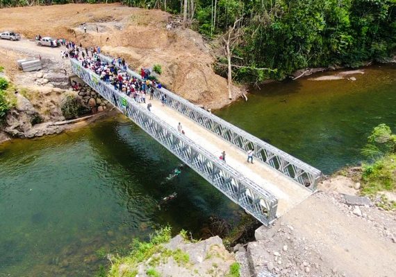 BOLETÍN DE PRENSA N° 0045 SE INAUGURÓ PUENTE SOBRE EL RIO MACUMA