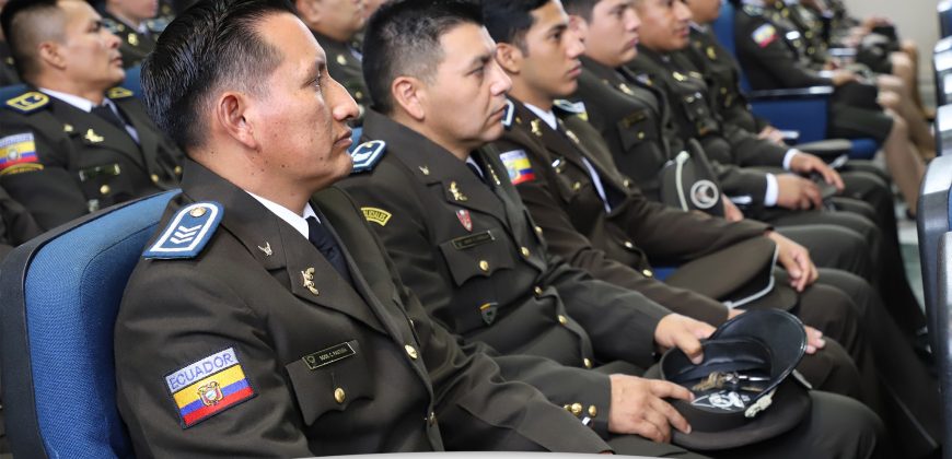 LOOR A LA POLICIA NACIONAL EN SUS 86 AÑOS