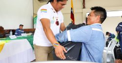 PRENDA DE VESTIR PARA LOS OBREROS