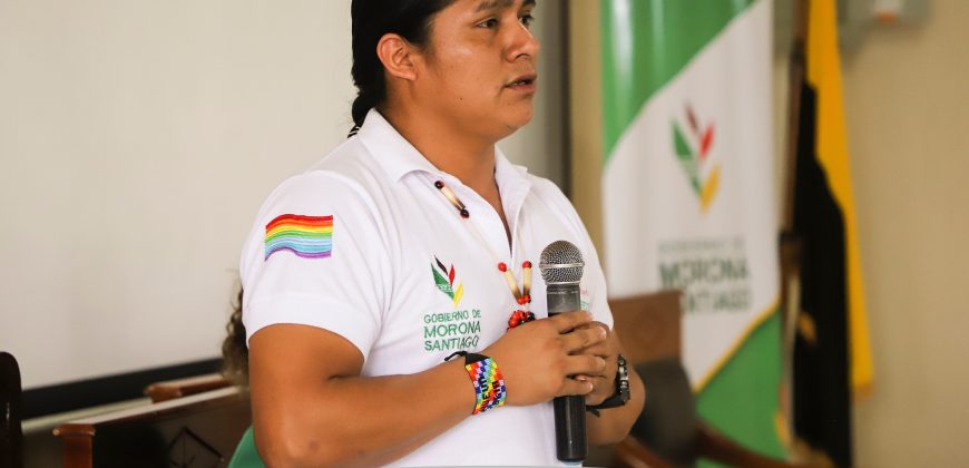 PRENDA DE VESTIR PARA LOS OBREROS