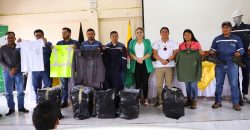 PRENDA DE VESTIR PARA LOS OBREROS