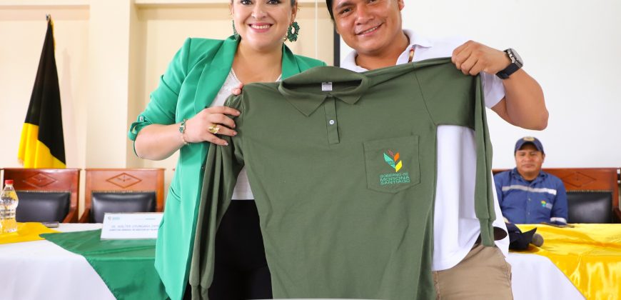 PRENDA DE VESTIR PARA LOS OBREROS