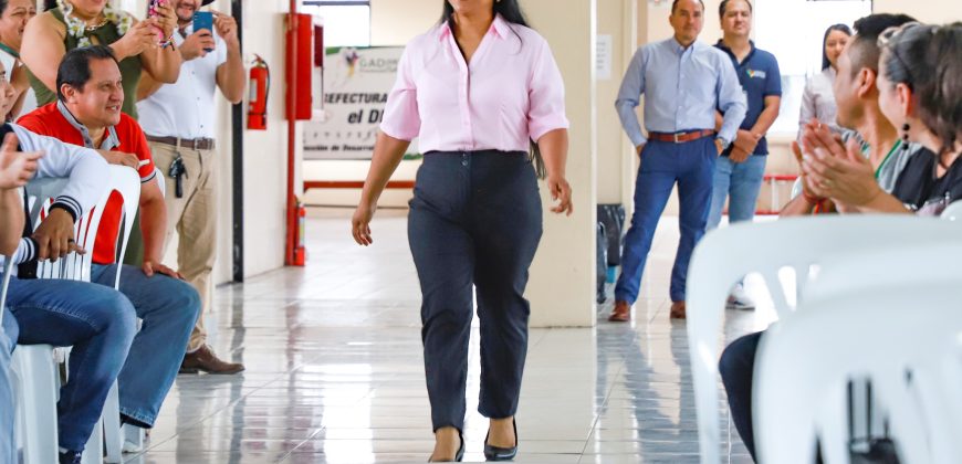 Uniformes para los funcionarios del GAD Provincial