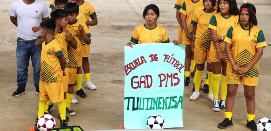 UN GOLAZO A FAVOR DEL DEPORTE