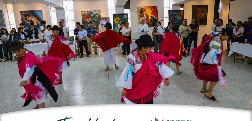 Exposición Artística de cerámica Achuar en San Antonio de Ibarra