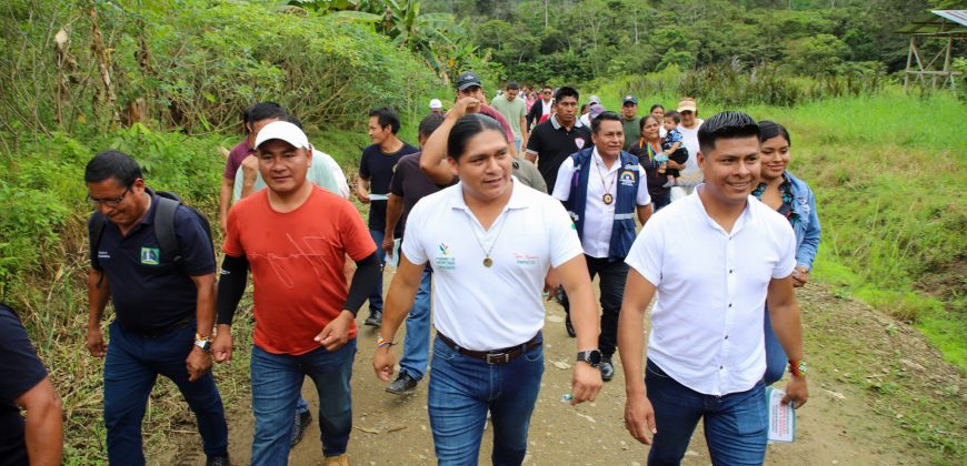 PUENTE BAILEY EN YUKUTAIS